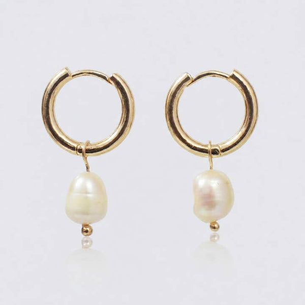 Aphrodite Pearl Drops - PRIVA Fashion product photo