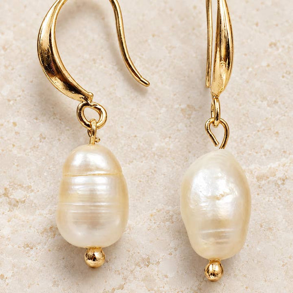 Antoinette Pearl Drops - PRIVA Fashion detail photo