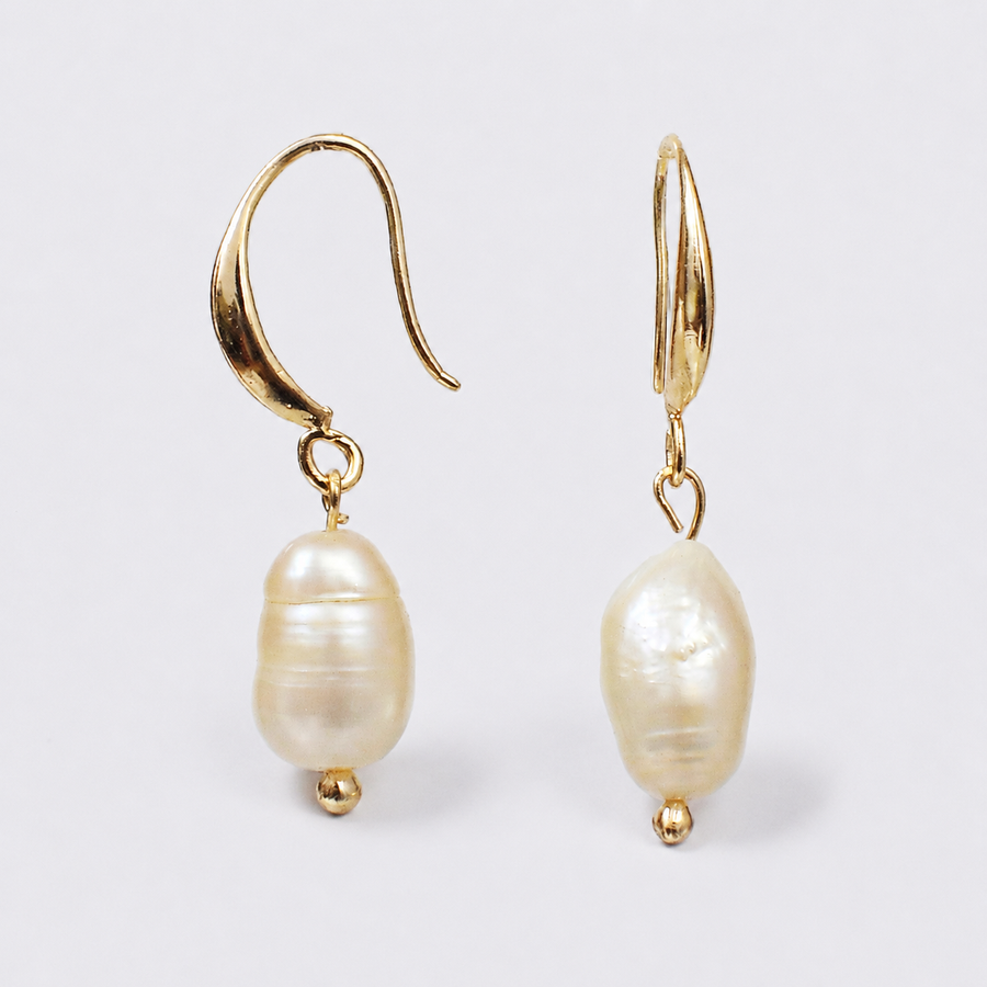 Antoinette Pearl Drops